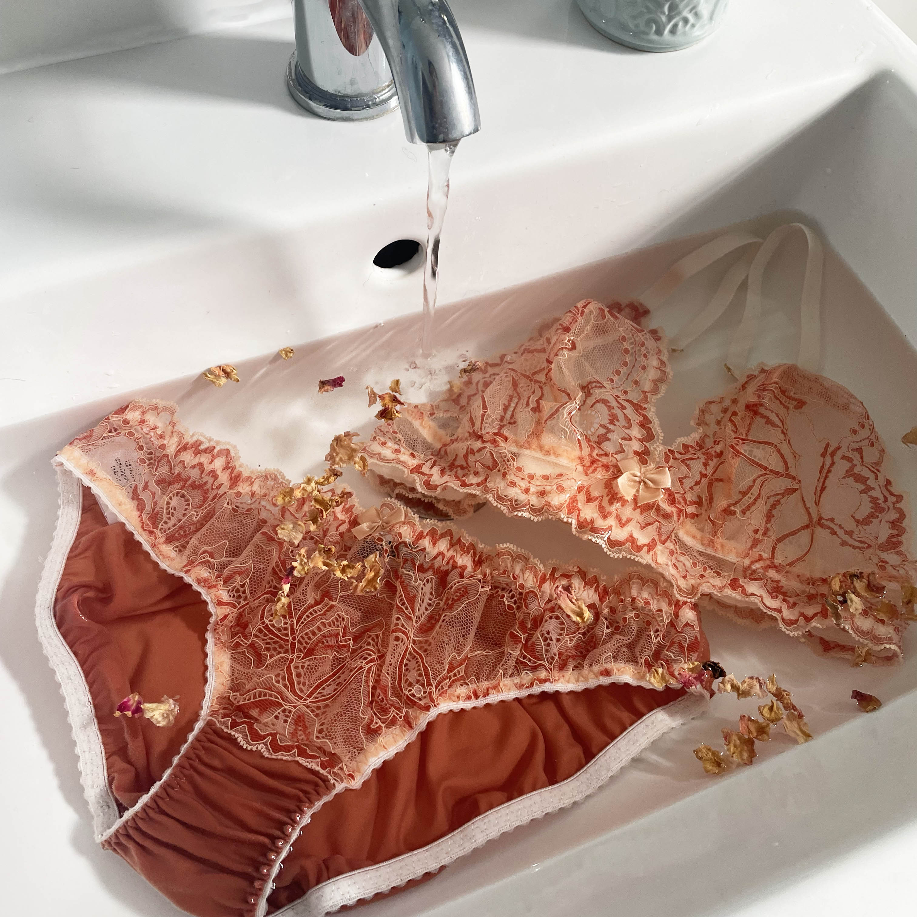 How To Care For Your Silk Lingerie (And What To Avoid) – Ayten Gasson