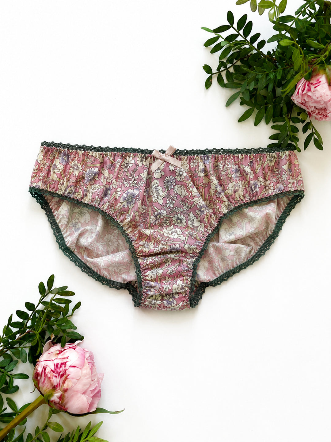 Country Garden Cotton Knicker in Dusty Rose – OEKO-TEX® certified floral cotton knicker, handmade in Brighton by Ayten Gasson