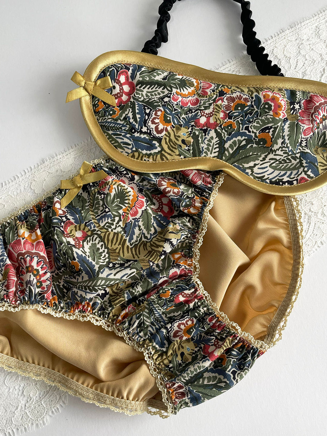 Prince Milo Liberty Silk Gift Set