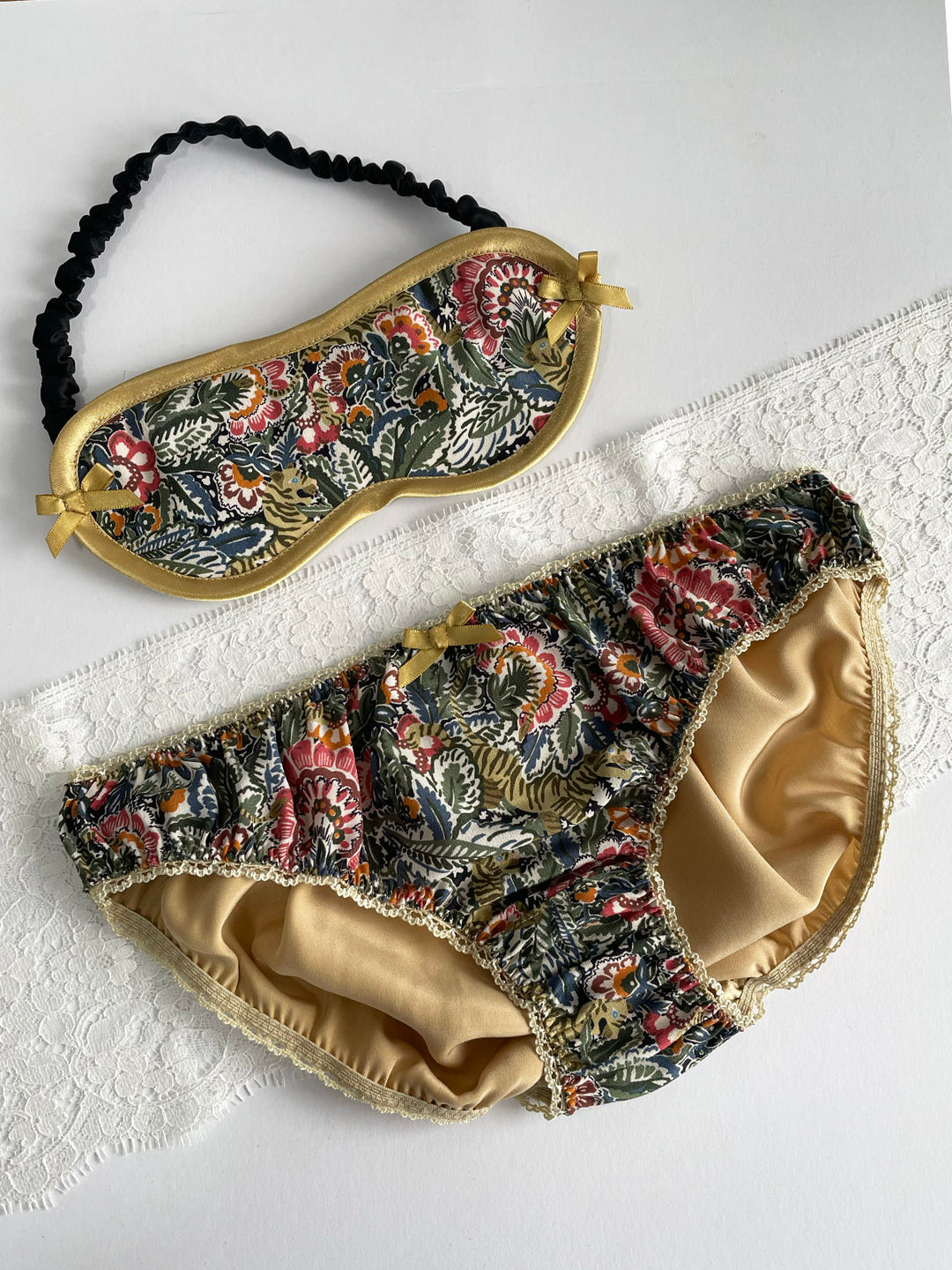 Prince Milo Liberty Silk Gift Set