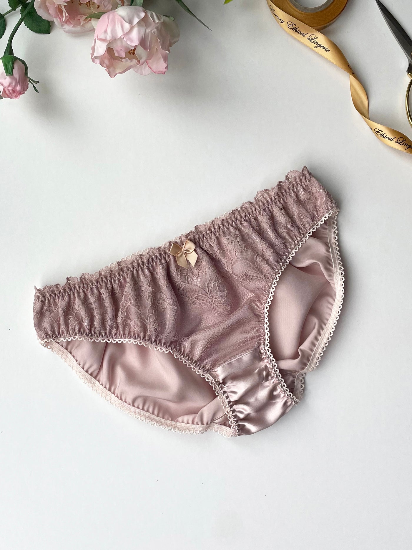 Chloe Dusty Pink Silk and Lace Knicker by Ayten Gasson