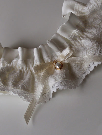 Sophie Luxury Ivory Silk & Lace Garter With Detachable Pendent